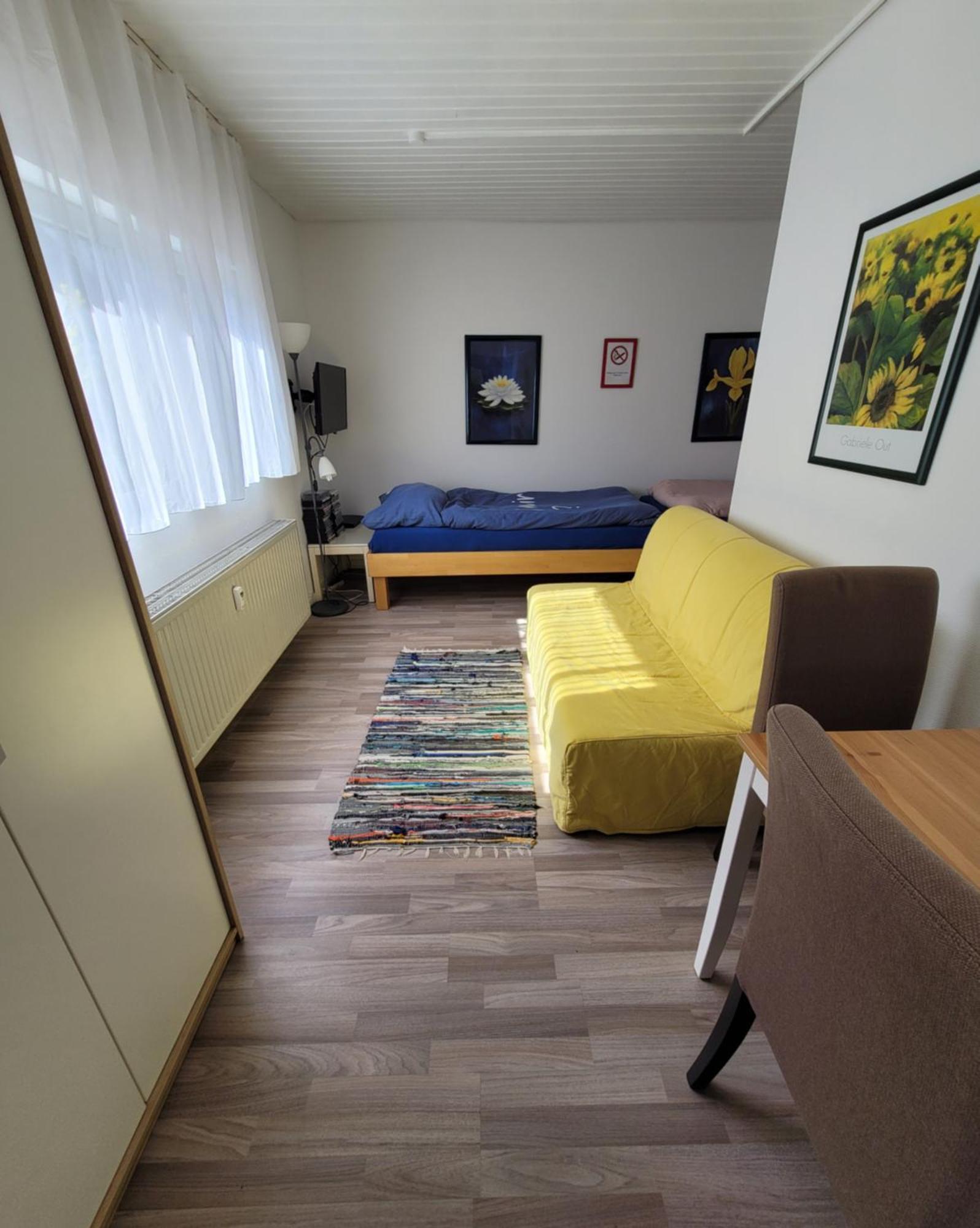 Messezimmer Am Thewissenweg Dusseldorf Ngoại thất bức ảnh