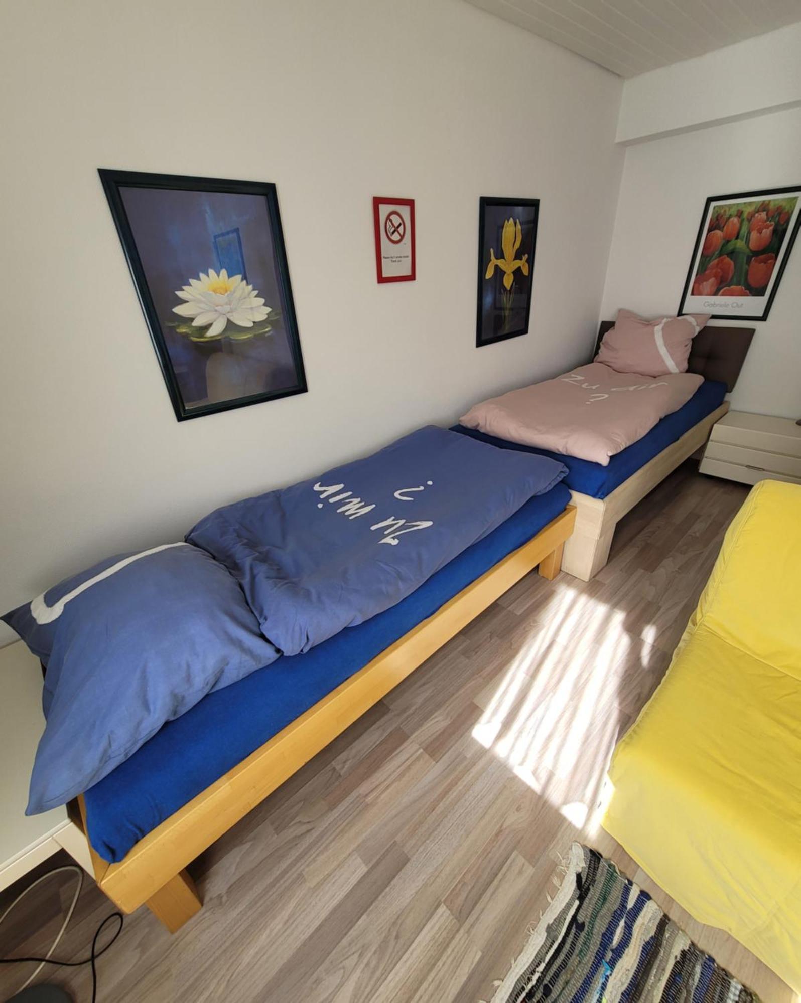 Messezimmer Am Thewissenweg Dusseldorf Ngoại thất bức ảnh