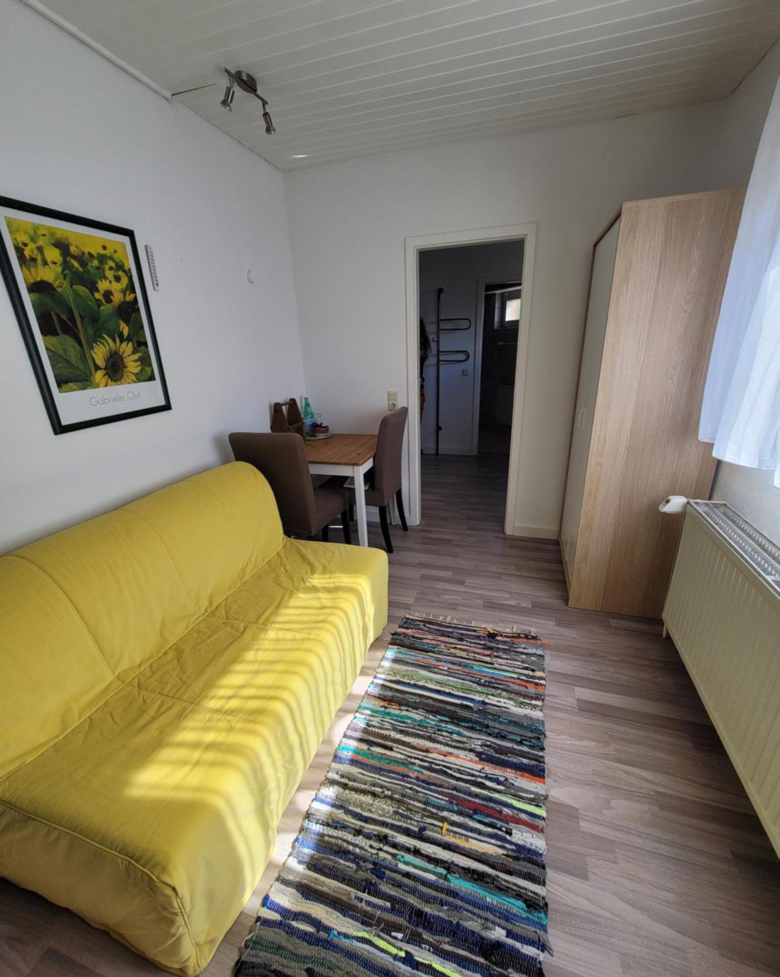 Messezimmer Am Thewissenweg Dusseldorf Ngoại thất bức ảnh